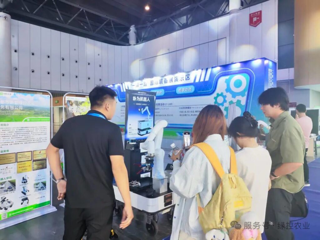 High visitor traffic at GC Robotics booth Hall 15 during WCIF 2025 Chengdu
